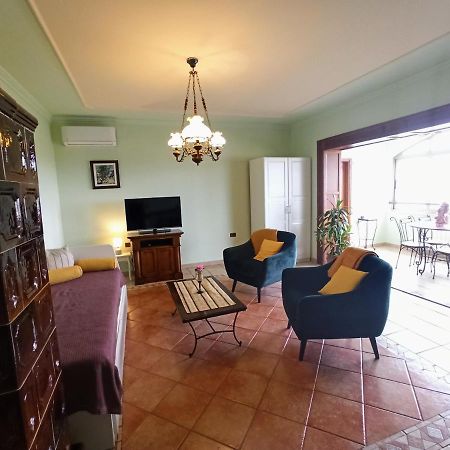 Villa Margerita With Private Pool, Yard And Parking Kaštelir Eksteriør bilde