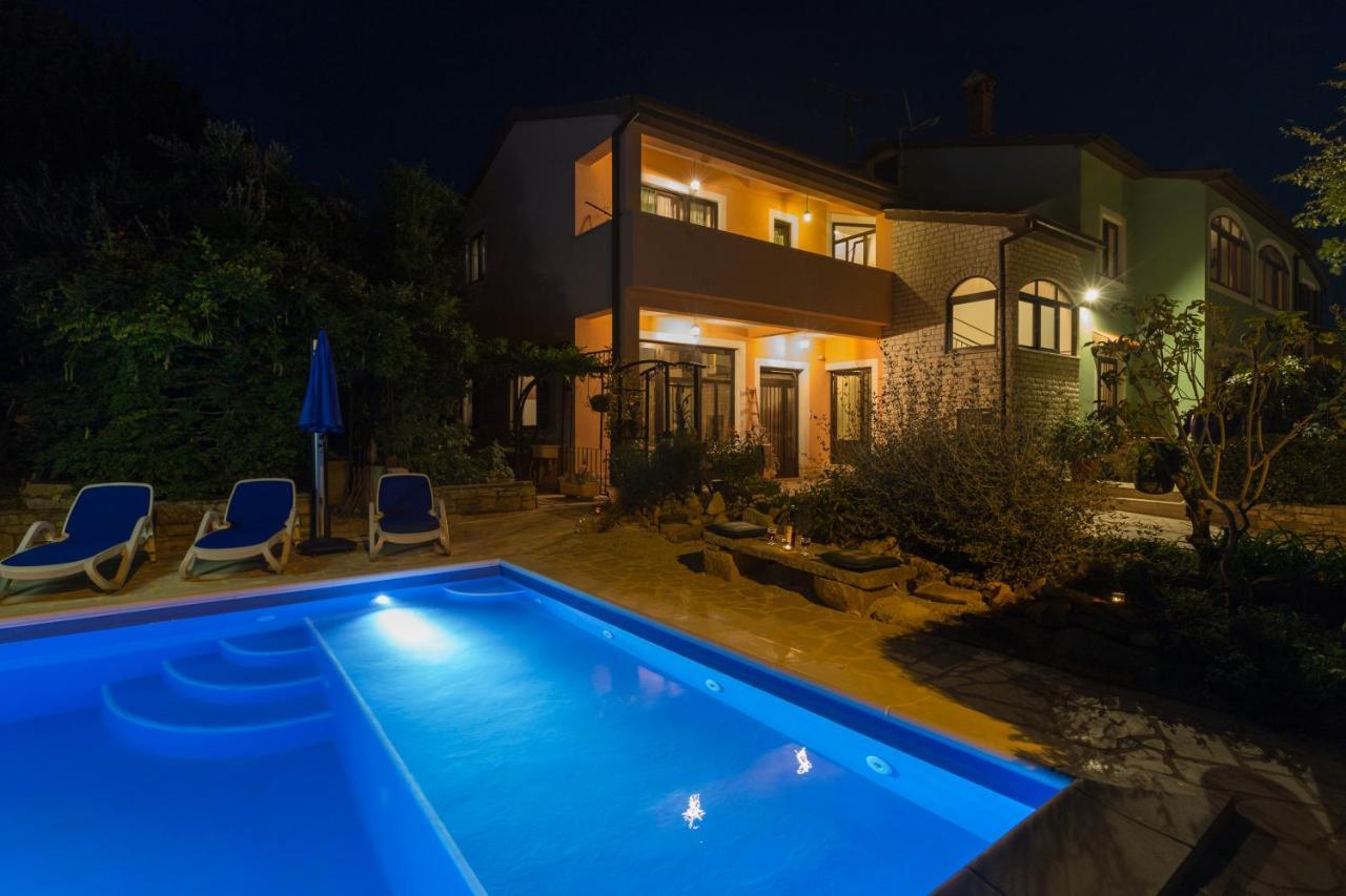 Villa Margerita With Private Pool, Yard And Parking Kaštelir Eksteriør bilde