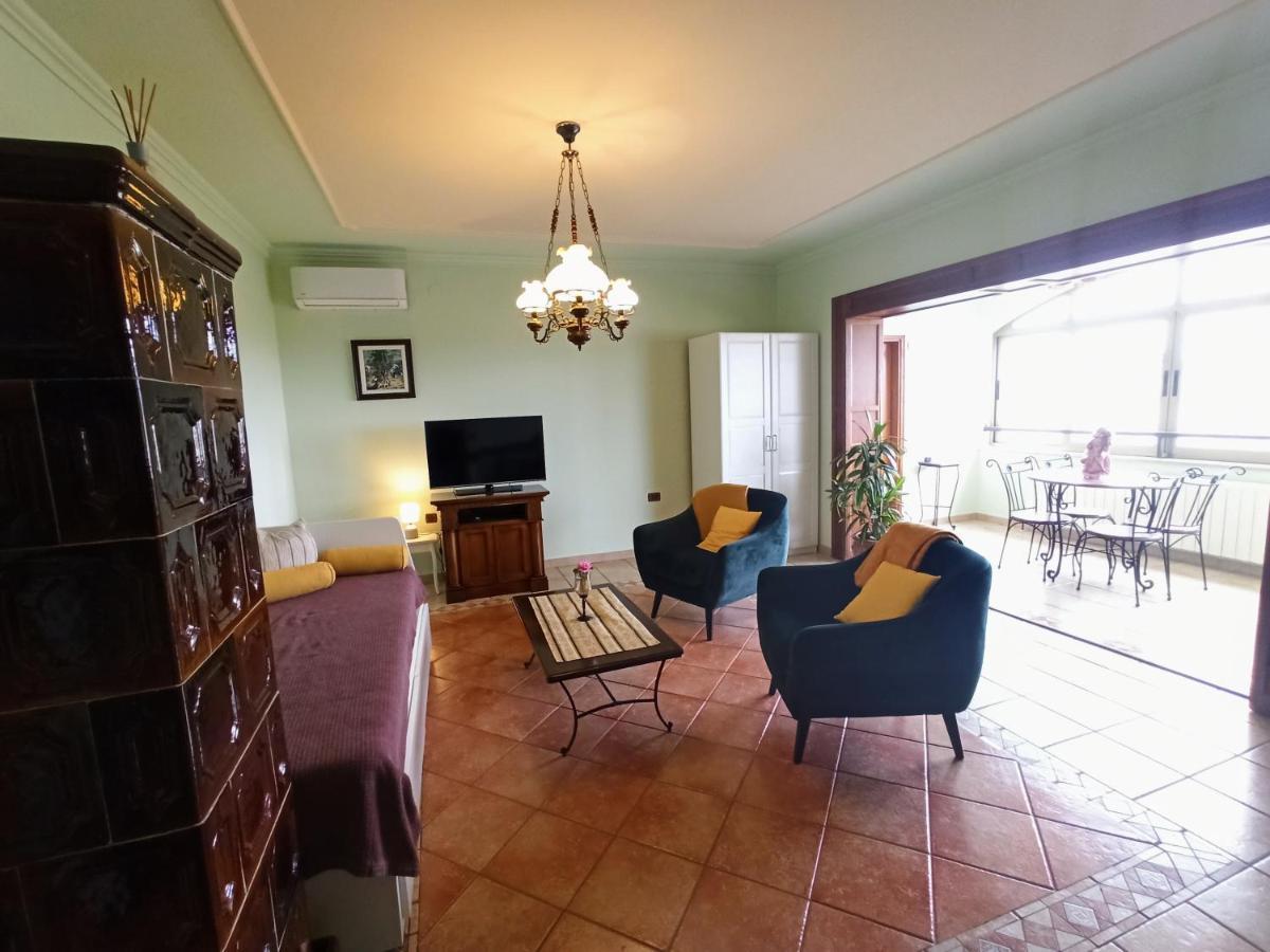Villa Margerita With Private Pool, Yard And Parking Kaštelir Eksteriør bilde
